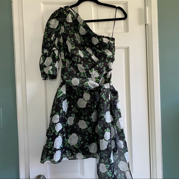 la maison talulah tropo dreams mini dress La Maison Talulah Tropo Dreams Dress Tropical Floral One Shoulder Altered 4X